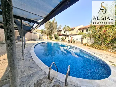 Spacious!3 Bedroom hall villa inside parking fully renovated al Azra sharjah