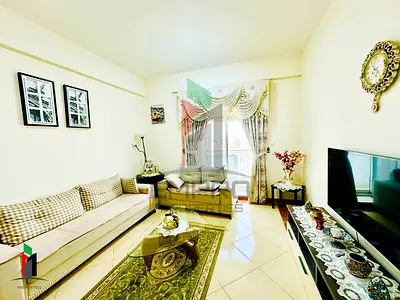 Furnished 1BR | 3 Parking | High Floor | Vacant