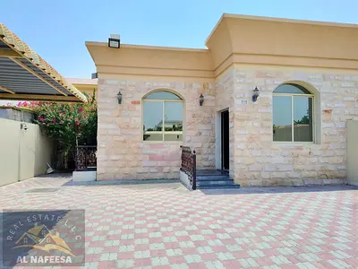 SINGLE STOREY VILLA - 140K 1 OR 2 CHEQUE PAYMENT ONLY