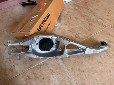 Honda HRV -lower arm Orginal parts