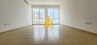 Alluring 3BHK With Parking, Maid Room & Built-In Cupboards