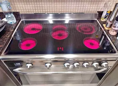 Free Delivery- SMEG Italian 5-Burner Electric Ceramic Cooking Range 90x60 CM