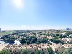 Golf Course View | Chiller Free | High Floor
