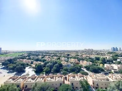 Golf Course View | Chiller Free | High Floor