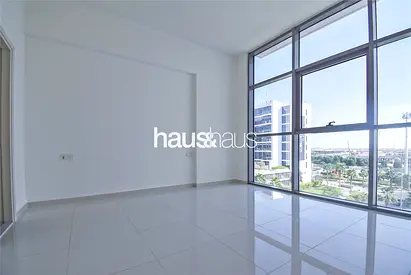 1 Bed | Great Views | Well Kept | Bright