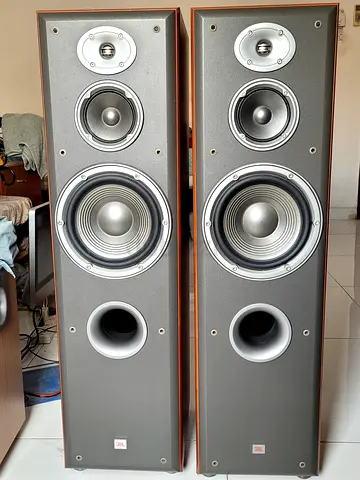 Pair of JBL E60 Floorstanding Speakers - Good Working Condition NO front grill