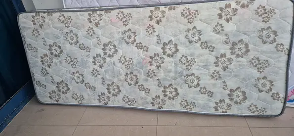 Single Mattress - used floral spring mattress, good condition