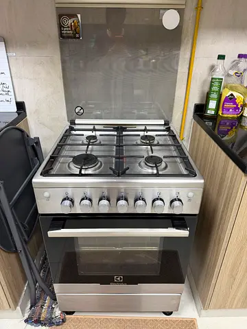 Electrolux Freestanding Gas cooker with Electric Oven