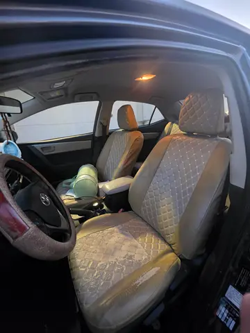 GCC single handed Toyota Corolla