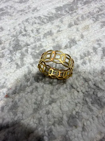 Gold ring
