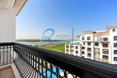 Sunny 1-BR Panoramic Golf Views +Balcony