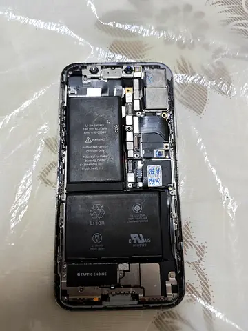 iPhone (for parts)