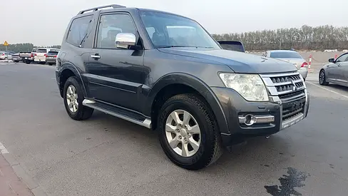 Mitsubishi Pajero Sport GLX 2016 GCC Specs