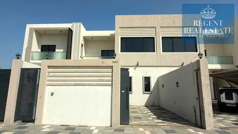 Brand New Semi Furnished 3 Beds + Maid Villa