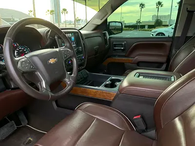2017 Chevrolet SILVERADO 1500 照片 17