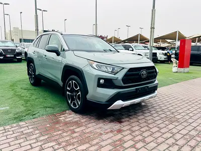 2021 Toyota RAV 4 — фото 3