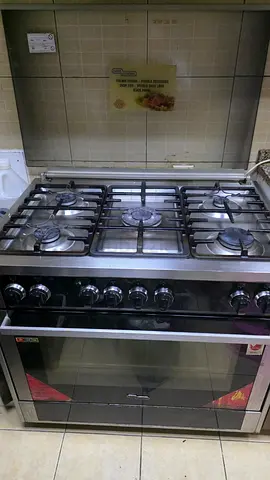 Super General Stainless Steel 5-Burner Built-In Gas Hob - Used