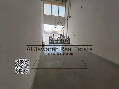 محل اول مستخدم للايجار في المويهات3 بعجمان