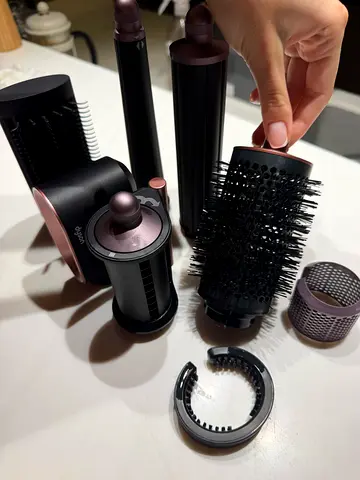 Dyson Airwrap attachments set (brushes and barrels) - excellent condition