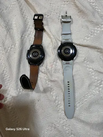 Two Samsung Galaxy smartwatches (used) - straps included