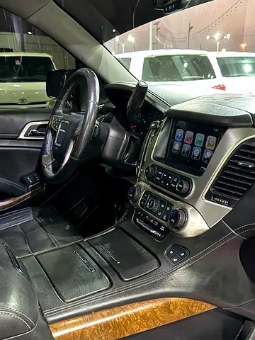 صورة 6 لـ 2019 GMC YUKON