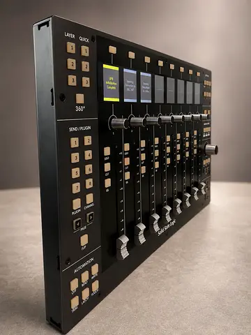 Solid State Logic SSL UF8 Advanced DAW Controller – Very Good Condition