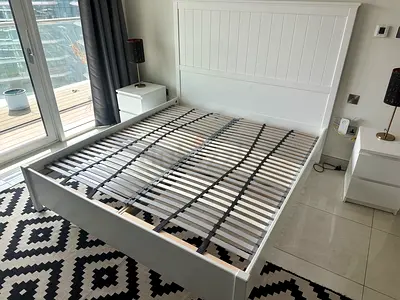 White King Size Wooden Bed Frame with Headboard (with Mattress)