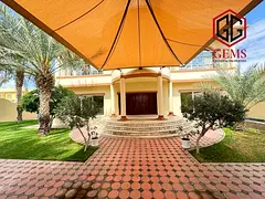 LUXURY DESIGN | WELL-MAINTAINED | STUNNING GARDEN