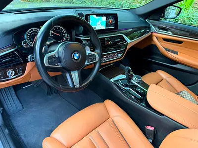 صورة مصغرة 12 لـ 2019 BMW 5-SERIES