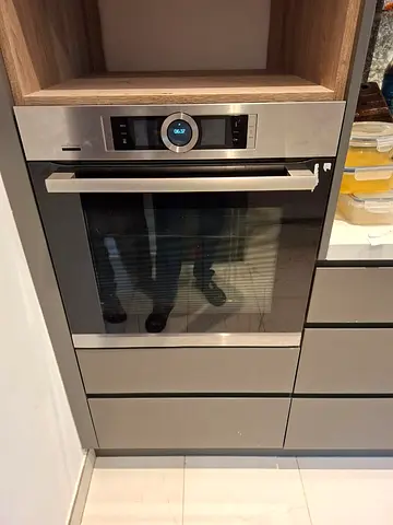 Bosch Series 8, Built-In Electric Oven, 60x60cm, Stainless Steel – HBG6764S6M