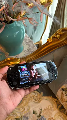 PSP Modded 64GB ( Price Negotiable )