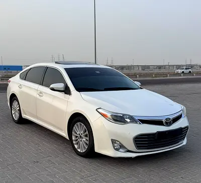 Pristine Toyota Avalon Limited 2013 | GCC Specs | Full Service History