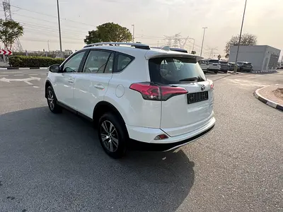 2016 Toyota RAV 4 — фото 6