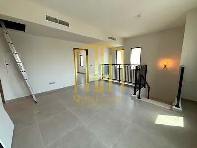 Single Row | Ready To Move | Hot Deal