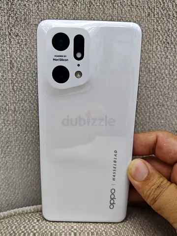 Oppo Find X5 pro 16/256 - LCD have one line and shade.Mobile very clean.