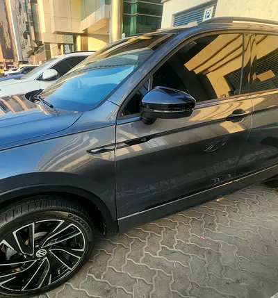 صورة 3 لـ 2023 Volkswagen TIGUAN