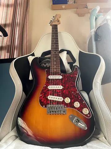 Squier Se Electric Guitar