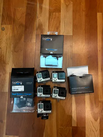 5 gopros hero 4 + batters and charger