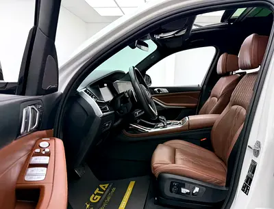 2019 BMW X7 — фото 14