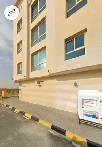للبيع بناية استثمارية في مدينة تلال Zone A بدخل 550 ألف سنويًا بسعر 7,500,000 درهم
