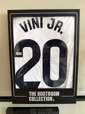 Framed Signed Football Jersey (Vini Jr. #20) - Boothroom Collection