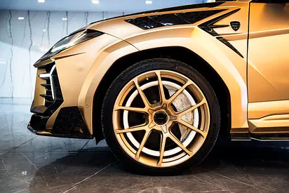 2022 Lamborghini URUS 照片 6