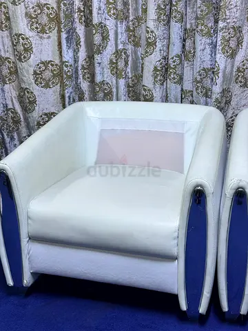 White leather single-seater armchair - modern club chair