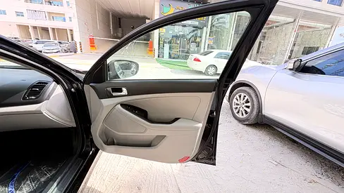 صورة 12 لـ 2015 KIA OPTIMA