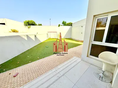 Spacious 3Bhk Villa With One Master Bedroom Wardrobes Maids room Parking Garage 110K