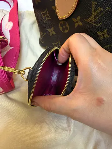 Authentic Louis Vuitton Monogram Neverfull BB in perfect condition w/ complete inclusion