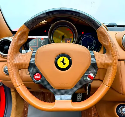صورة مصغرة 13 لـ 2011 Ferrari CALIFORNIA
