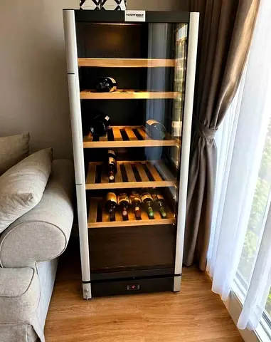 Vestforet beverage wine fridge dual temperature 157 bottles slightly used