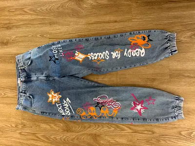 Hand-painted style denim jogger jeans - size EUR 40 USA 08 MEX 30 casual streetwear)