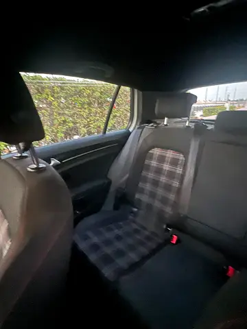صورة 4 لـ 2015 Volkswagen GOLF GTI